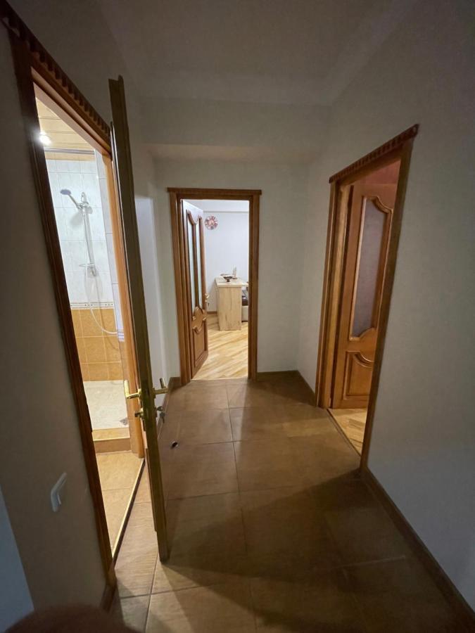 Apartment In City Center Yerevan Ngoại thất bức ảnh