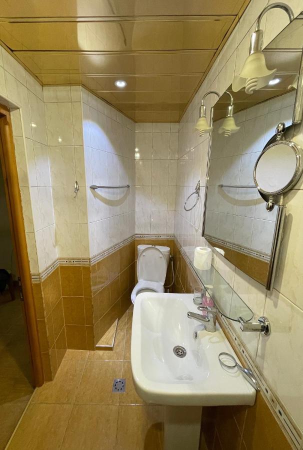 Apartment In City Center Yerevan Ngoại thất bức ảnh